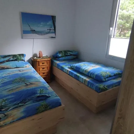 Kleines Haus Am Wald Casa de Férias *